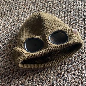 Goggle beanie